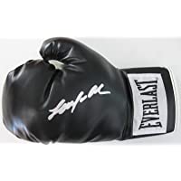 Laila Ali signed autographed boxing glove daughter of Muhammad Ali proof Beckett COA